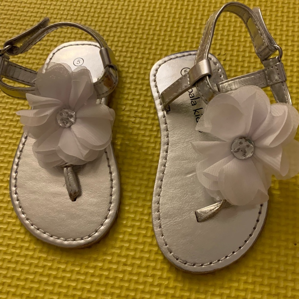 Koala Kids Sandals Size 5